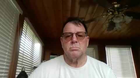 HSS online show from April 9, 4:56 pm