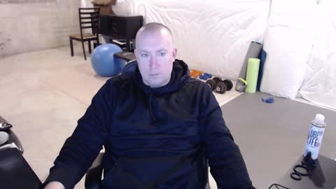 Snapshot of hardwired4816 chatting on February 4, 4:02 pm hardwired4816 online show from February 4, 4:02 pm