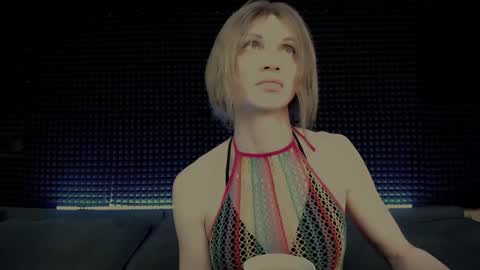 Snapshot of hardy_green chatting on January 18, 4:16 am Miss Hardy online show from January 18, 4:16 am