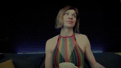 Snapshot of hardy_green chatting on February 18, 5:58 am Miss Hardy online show from February 18, 5:58 am