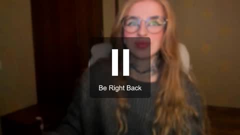 Julia online show from December 19, 5:36 am