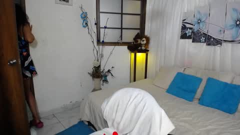 Snapshot of harley_quinns1 chatting on March 1, 10:10 pm harley_quinns1 online show from March 1, 10:10 pm