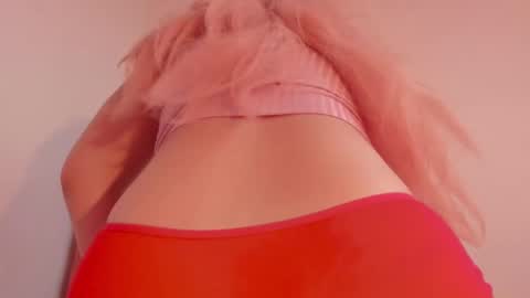 Annie online show from November 6, 6:47 am