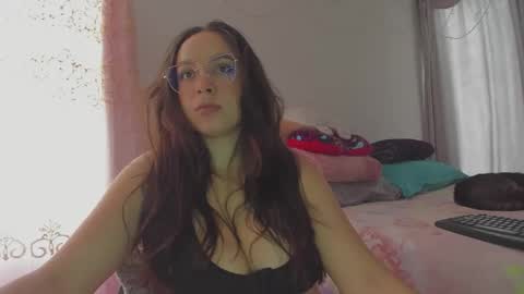 Snapshot of harleynapier chatting on March 23, 4:11 pm Natii online show from March 23, 4:11 pm