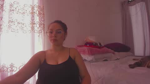 Snapshot of harleynapier chatting on March 29, 6:41 pm Natii online show from March 29, 6:41 pm