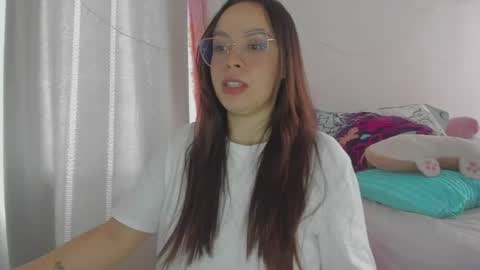 Snapshot of harleynapier chatting on June 13, 3:43 pm Natii online show from June 13, 3:43 pm