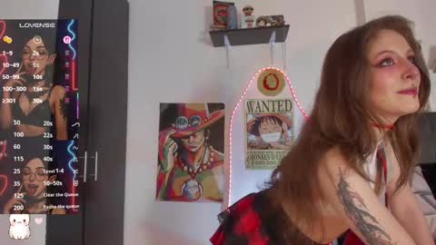 Snapshot of harleyrosee_ chatting on October 9, 9:46 pm Harley Rosee online show from October 9, 9:46 pm