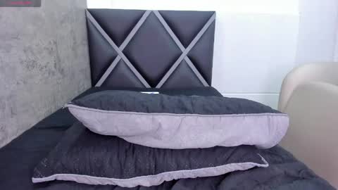 harmony_01 online show from May 19, 8:37 pm