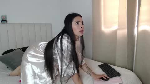 Snapshot of harmony_lam chatting on September 22, 2:41 pm HARMONY online show from September 22, 2:41 pm