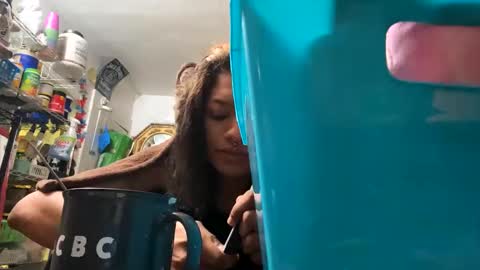 Snapshot of harmonycoxx_ chatting on January 19, 8:18 am Nicky online show from January 19, 8:18 am