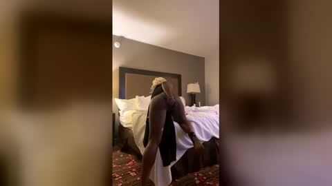 Snapshot of harnod2010 chatting on February 15, 3:03 am harnod2010 online show from February 15, 3:03 am