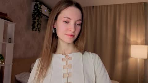 Snapshot of haroldvonseggern chatting on February 5, 5:12 am Sarah online show from February 5, 5:12 am