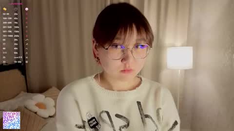 Snapshot of haroldvonseggern chatting on February 10, 4:16 am Sarah online show from February 10, 4:16 am