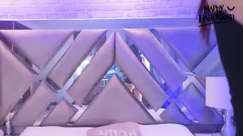 Harper online show from October 17, 8:44 pm