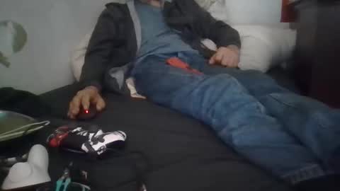 Snapshot of harry1cannary chatting on October 21, 8:53 pm harry1cannary online show from October 21, 8:53 pm