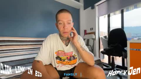 Snapshot of harry_jen chatting on September 9, 9:09 am TAP HERE choise Harry tattoo on chest Jen curls hair online show from September 9, 9:09 am