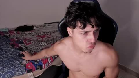 harry_p01 online show from March 15, 4:02 pm