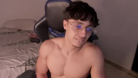 harry_p01 online show from May 17, 1:36 am