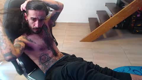 Snapshot of harry_reems_ chatting on December 28, 2:53 pm OMAR online show from December 28, 2:53 pm