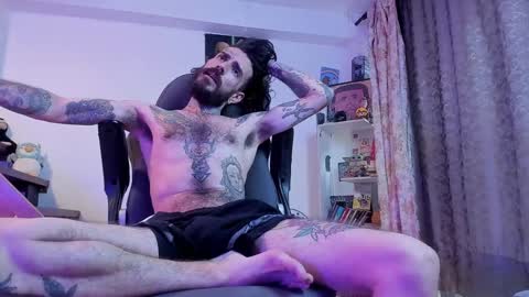 Snapshot of harry_reems_ chatting on February 4, 12:00 pm OMAR online show from February 4, 12:00 pm