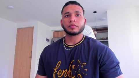 Snapshot of harry_zandess chatting on January 12, 10:12 pm Harry Zandes online show from January 12, 10:12 pm