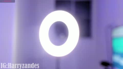 Snapshot of harry_zandess chatting on March 4, 5:32 am Harry Zandes online show from March 4, 5:32 am