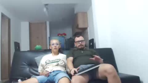 Snapshot of harrycum4you chatting on February 26, 10:09 pm hannaandharri online show from February 26, 10:09 pm