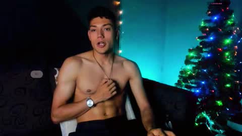  ... online show from December 4, 8:50 pm