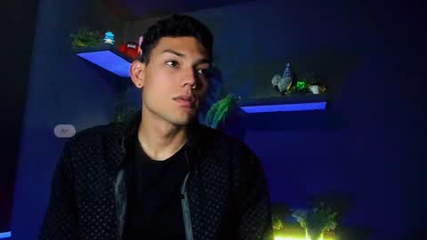  ... online show from March 26, 12:55 pm