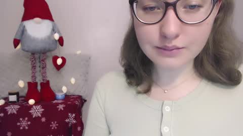 Snapshot of hartfoxx chatting on December 21, 2:26 pm hartfoxx online show from December 21, 2:26 pm