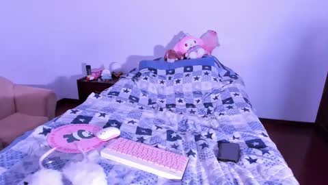 Snapshot of haru__kii chatting on February 4, 7:00 pm haru online show from February 4, 7:00 pm