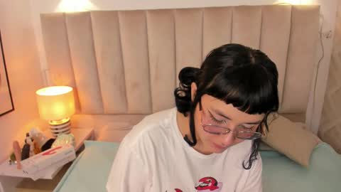 Haru Bonny online show from January 8, 7:49 pm