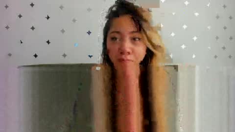 Snapshot of harumi_blossom chatting on April 24, 7:05 pm Sophia Blossom online show from April 24, 7:05 pm