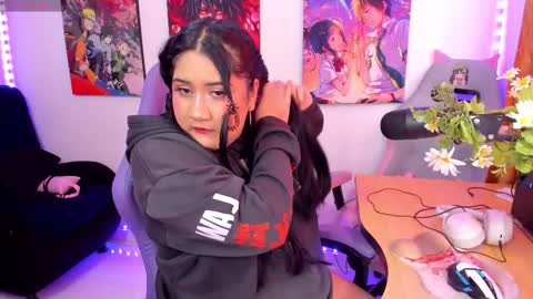 Snapshot of haruu2 chatting on September 21, 3:35 pm karen online show from September 21, 3:35 pm