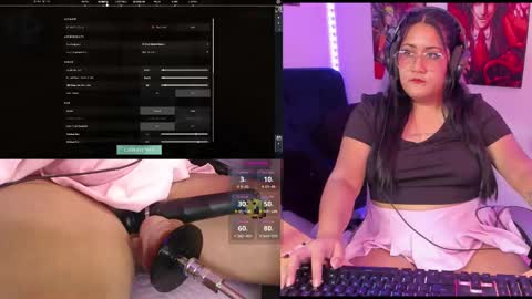 Snapshot of haruu2 chatting on September 26, 6:56 pm karen online show from September 26, 6:56 pm