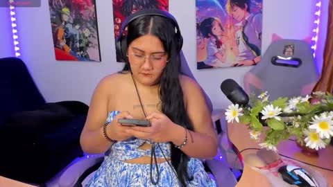 karen  online show from January 12, 12:49 am