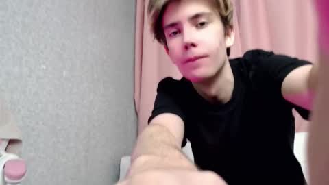 harvey_foster online show from December 2, 3:45 am