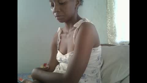 Snapshot of harysette chatting on November 15, 2:02 pm harysette online show from November 15, 2:02 pm