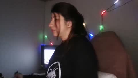 lady online show from March 5, 4:52 am