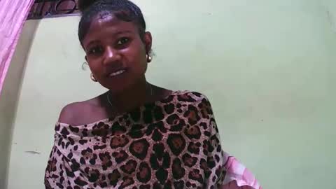 hasleyinah online show from January 10, 3:25 pm