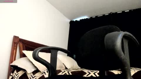 Nicole online show from May 12, 9:45 pm