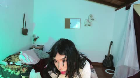 Snapshot of hathor_111 chatting on January 14, 1:26 am .S T A T E O F P E R V E R S I O N Ig 2. vbergiere superior emt online show from January 14, 1:26 am