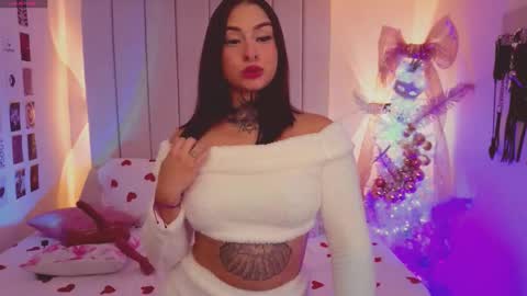 Snapshot of hathor_nore chatting on December 4, 6:12 am Alicia online show from December 4, 6:12 am