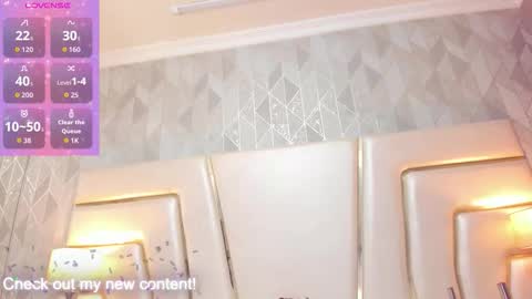 hatsajones online show from March 1, 4:14 am