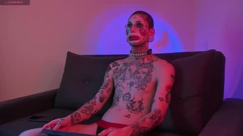 More content   2   online show from October 31, 6:20 pm