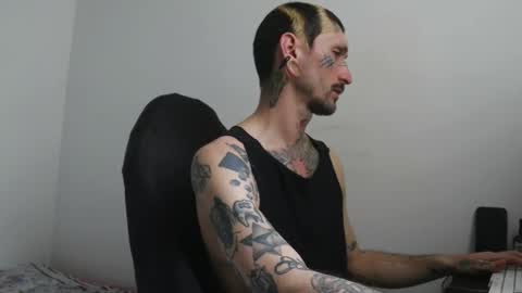 More content   2   online show from March 14, 8:36 pm