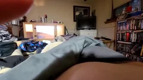 hawkfan1888 online show from October 12, 11:37 pm