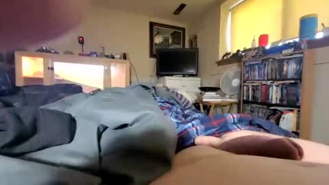 hawkfan1888 online show from April 14, 3:51 pm