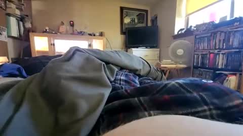 hawkfan1888 online show from April 20, 3:26 pm