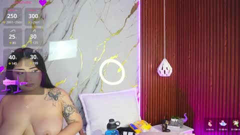 Snapshot of hay1_ chatting on December 7, 8:44 am haylie See you tonight at 8pm Colombia time online show from December 7, 8:44 am